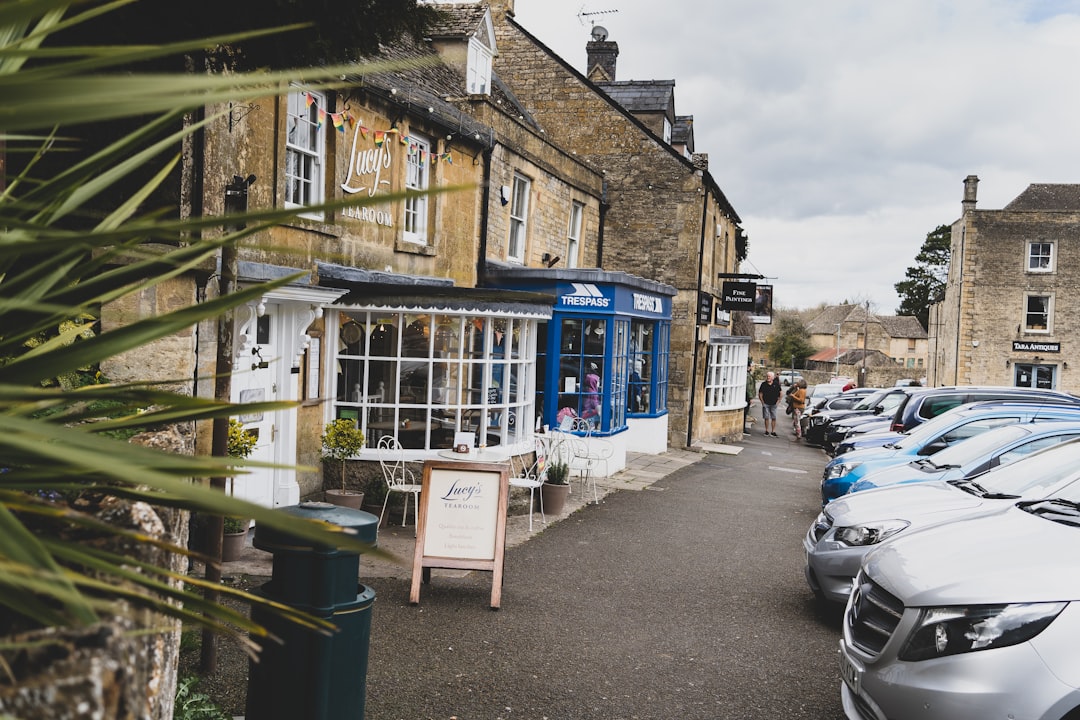 What hygiene rating does the typical UK venue hold?